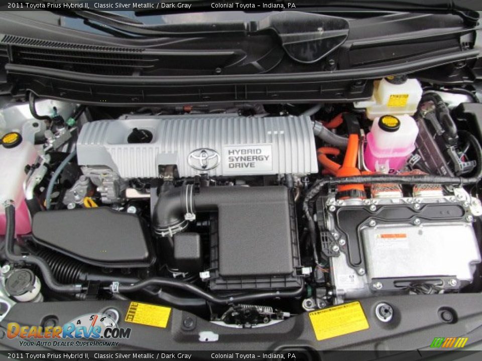 2011 Toyota Prius Hybrid II Classic Silver Metallic / Dark Gray Photo #9