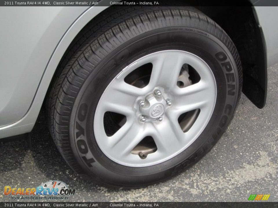 2011 Toyota RAV4 I4 4WD Classic Silver Metallic / Ash Photo #3