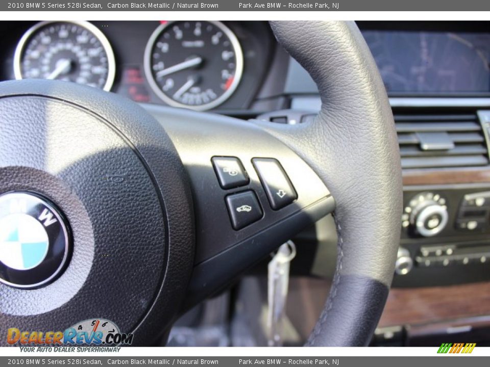 2010 BMW 5 Series 528i Sedan Carbon Black Metallic / Natural Brown Photo #18