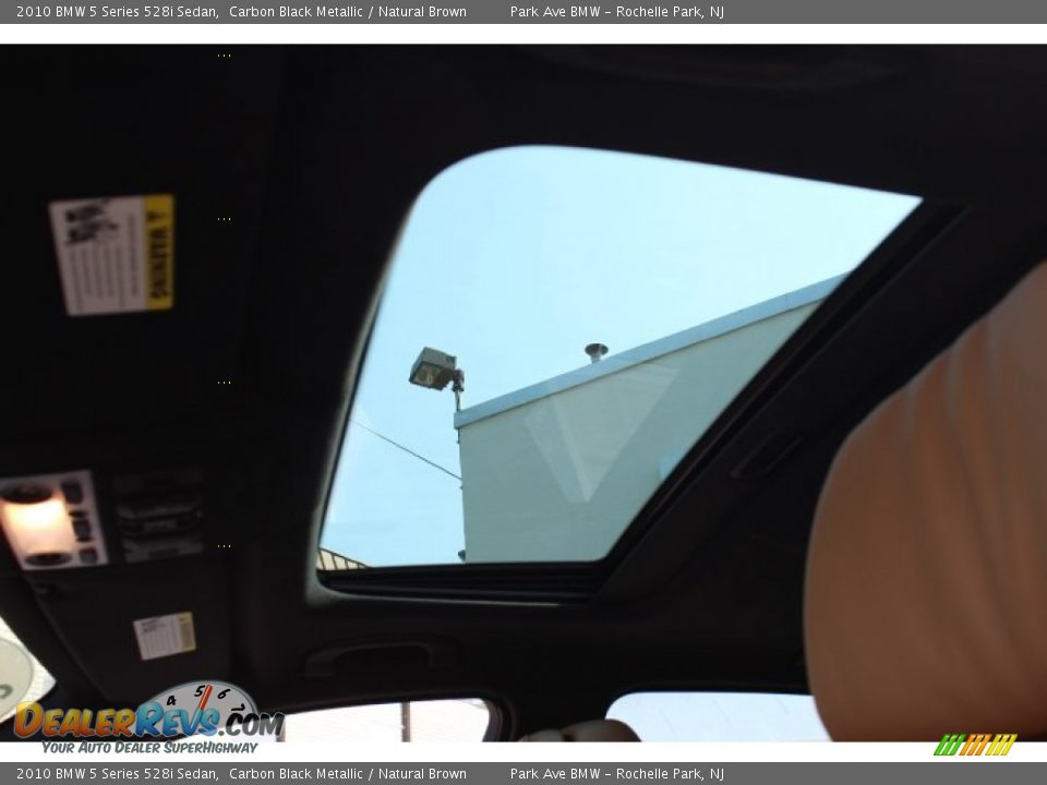 2010 BMW 5 Series 528i Sedan Carbon Black Metallic / Natural Brown Photo #20