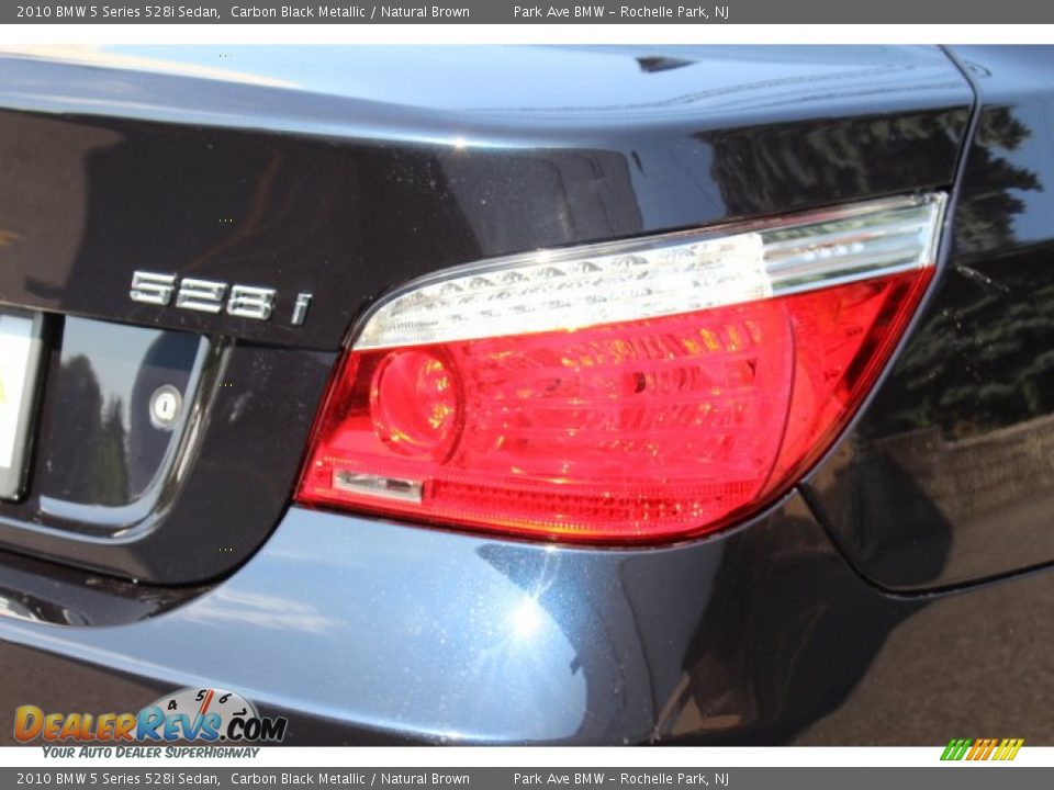 2010 BMW 5 Series 528i Sedan Carbon Black Metallic / Natural Brown Photo #22