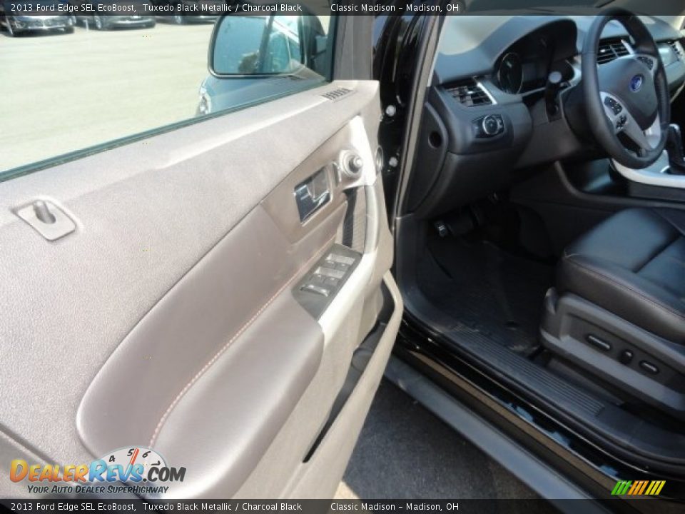 2013 Ford Edge SEL EcoBoost Tuxedo Black Metallic / Charcoal Black Photo #6