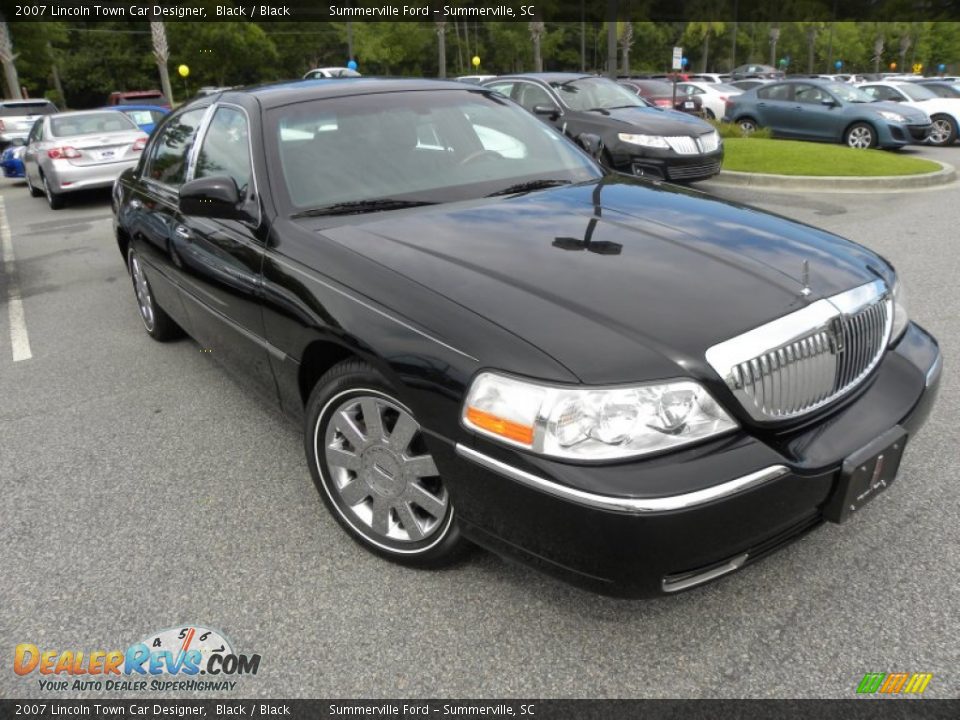 2007 Lincoln Town Car Designer Black / Black Photo #1