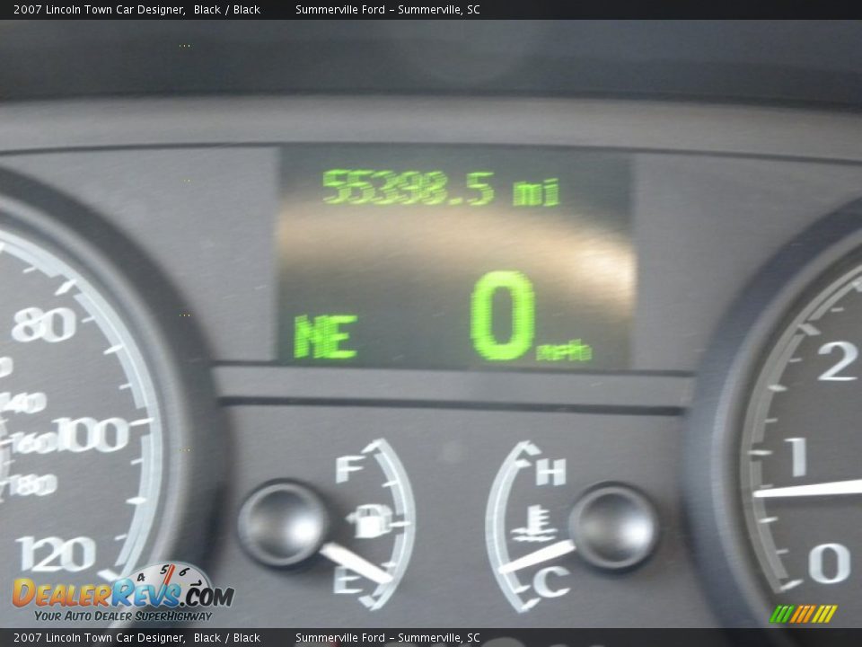 2007 Lincoln Town Car Designer Black / Black Photo #24