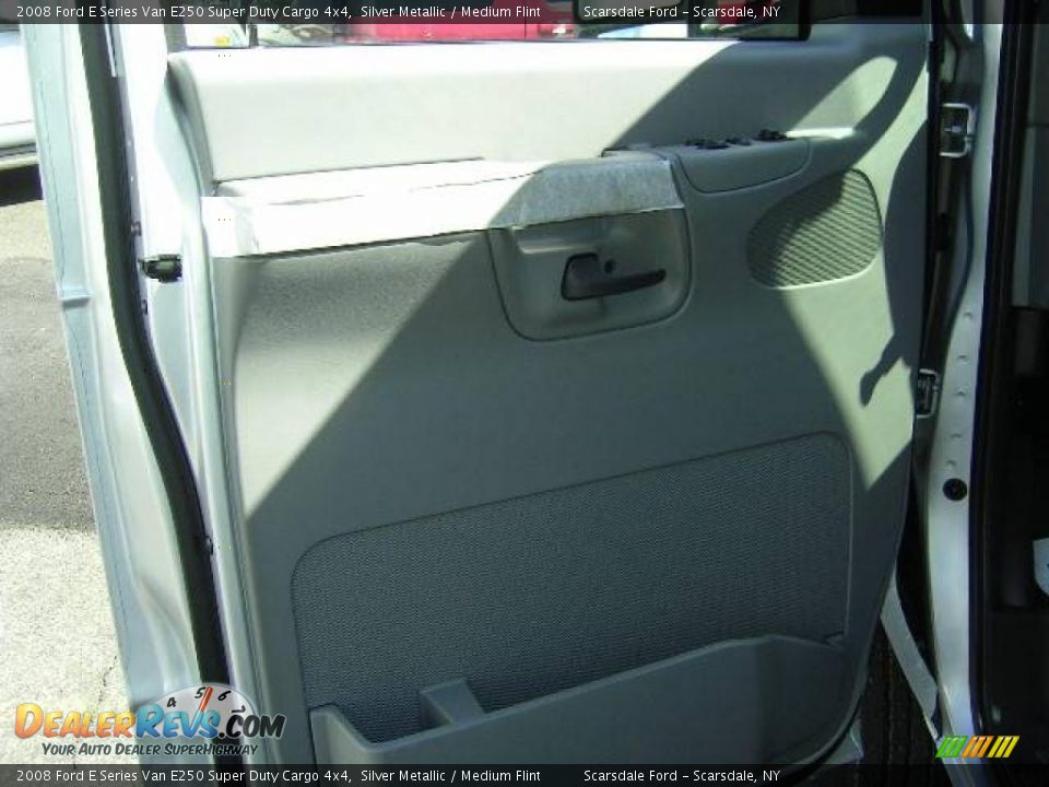 2008 Ford E Series Van E250 Super Duty Cargo 4x4 Silver Metallic / Medium Flint Photo #7