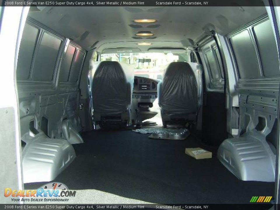 2008 Ford E Series Van E250 Super Duty Cargo 4x4 Silver Metallic / Medium Flint Photo #19