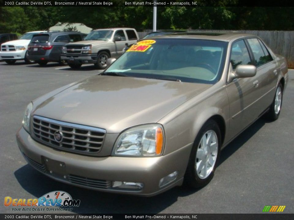 2003 Cadillac DeVille DTS Bronzemist / Neutral Shale Beige Photo #1