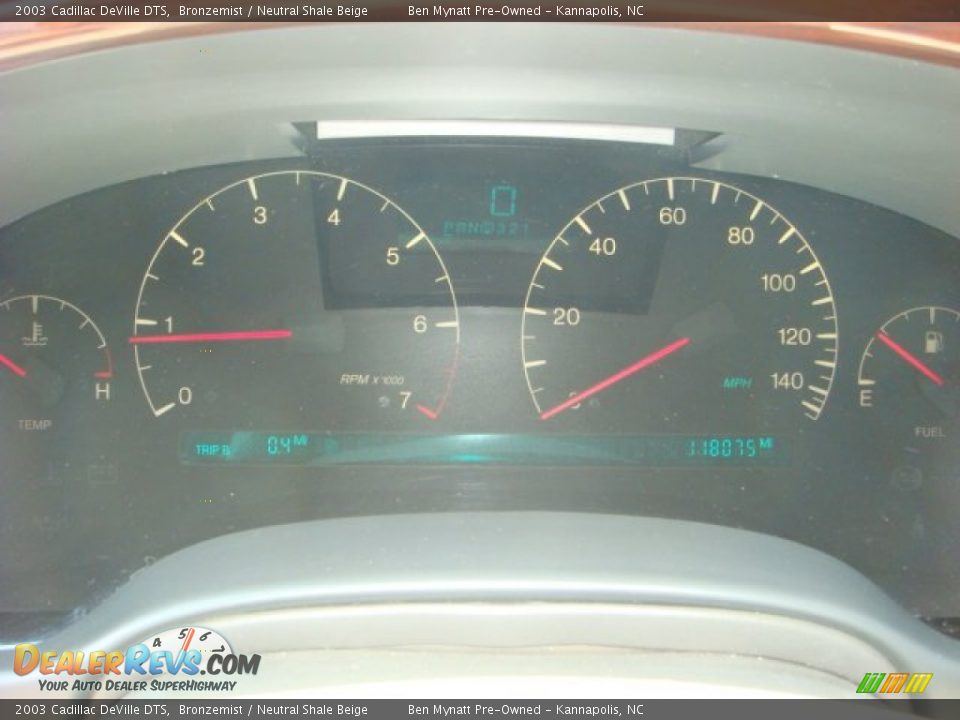 2003 Cadillac DeVille DTS Bronzemist / Neutral Shale Beige Photo #16