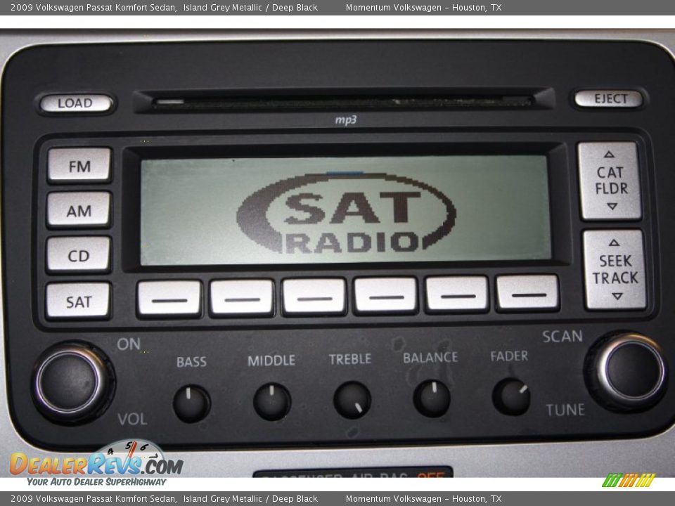 2009 Volkswagen Passat Komfort Sedan Island Grey Metallic / Deep Black Photo #20