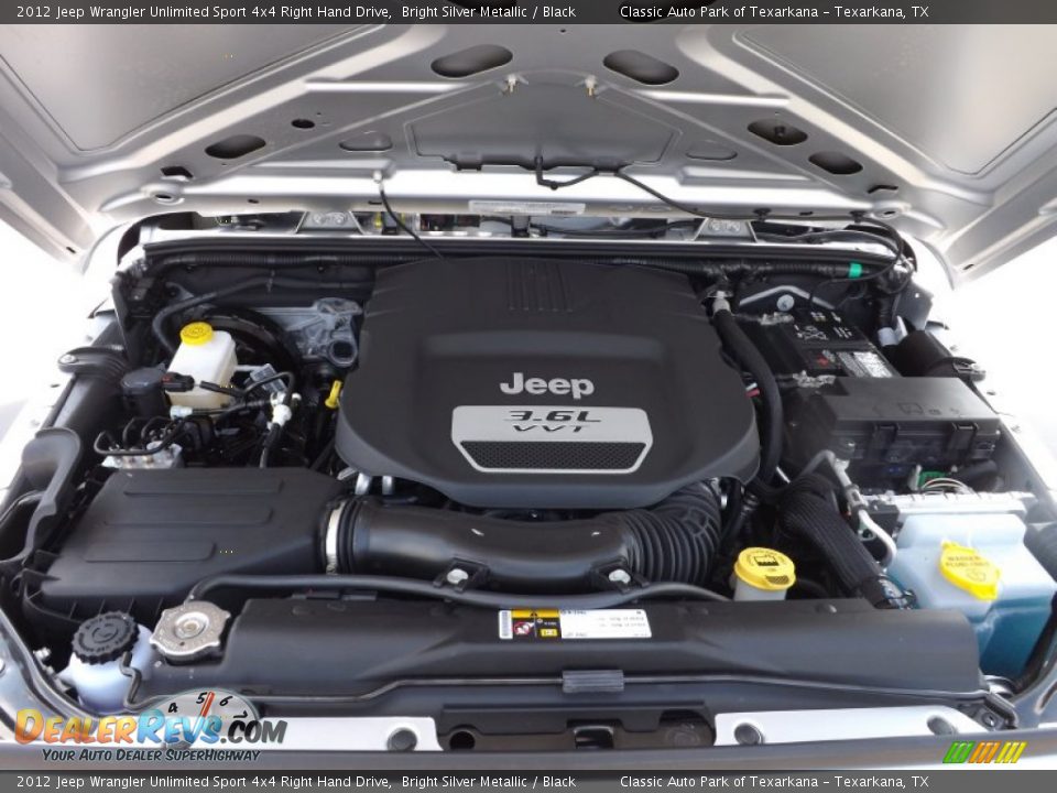 2012 Jeep Wrangler Unlimited Sport 4x4 Right Hand Drive 3.6 Liter DOHC 24-Valve VVT Pentastar V6 Engine Photo #17