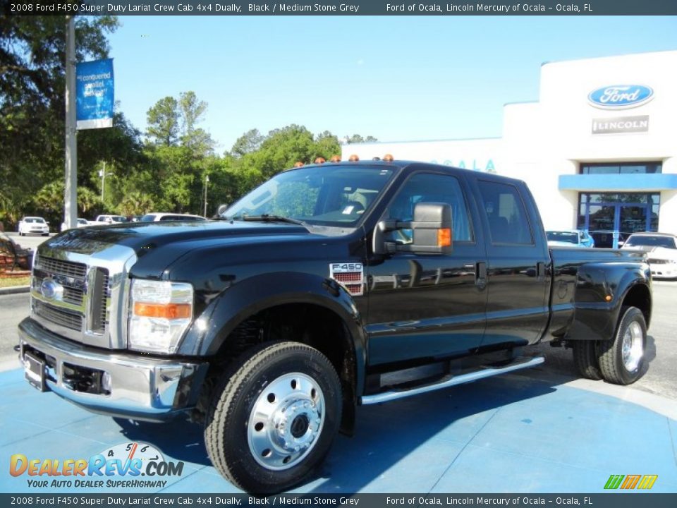 Front 3/4 View of 2008 Ford F450 Super Duty Lariat Crew Cab 4x4 Dually Photo #1
