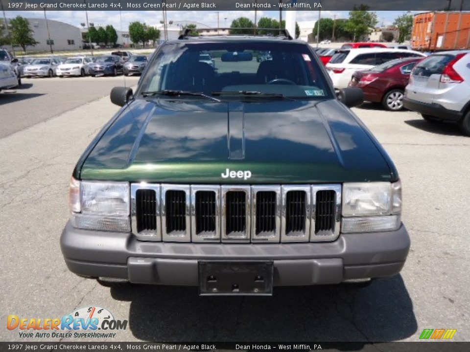 1997 Jeep Grand Cherokee Laredo 4x4 Moss Green Pearl / Agate Black Photo #7