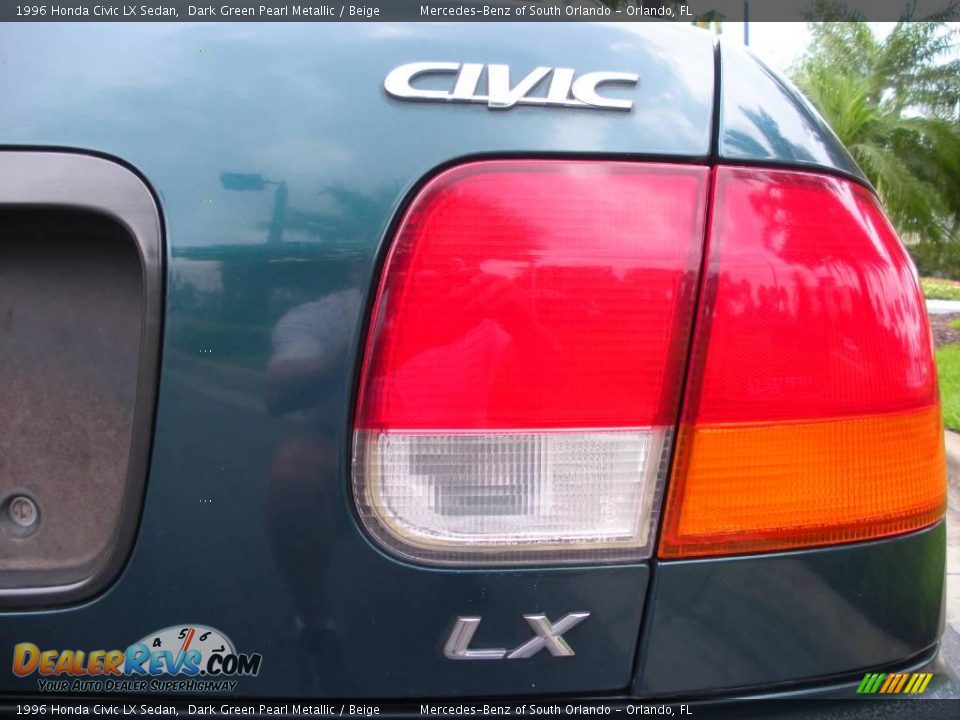 1996 Honda Civic LX Sedan Dark Green Pearl Metallic / Beige Photo #9