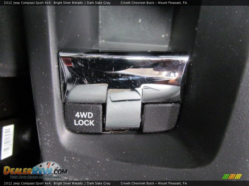 2012 Jeep Compass Sport 4x4 Bright Silver Metallic / Dark Slate Gray Photo #18