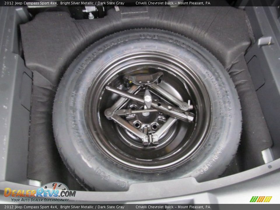 2012 Jeep Compass Sport 4x4 Bright Silver Metallic / Dark Slate Gray Photo #19
