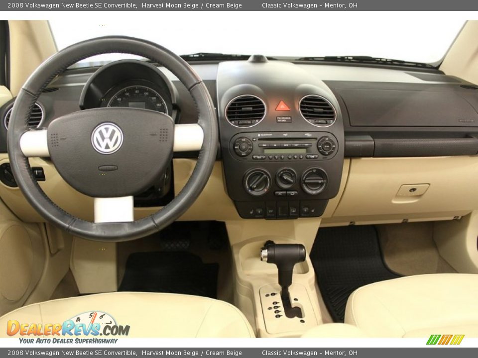 2008 Volkswagen New Beetle SE Convertible Harvest Moon Beige / Cream Beige Photo #22