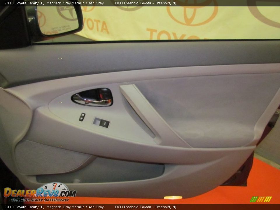 2010 Toyota Camry LE Magnetic Gray Metallic / Ash Gray Photo #20