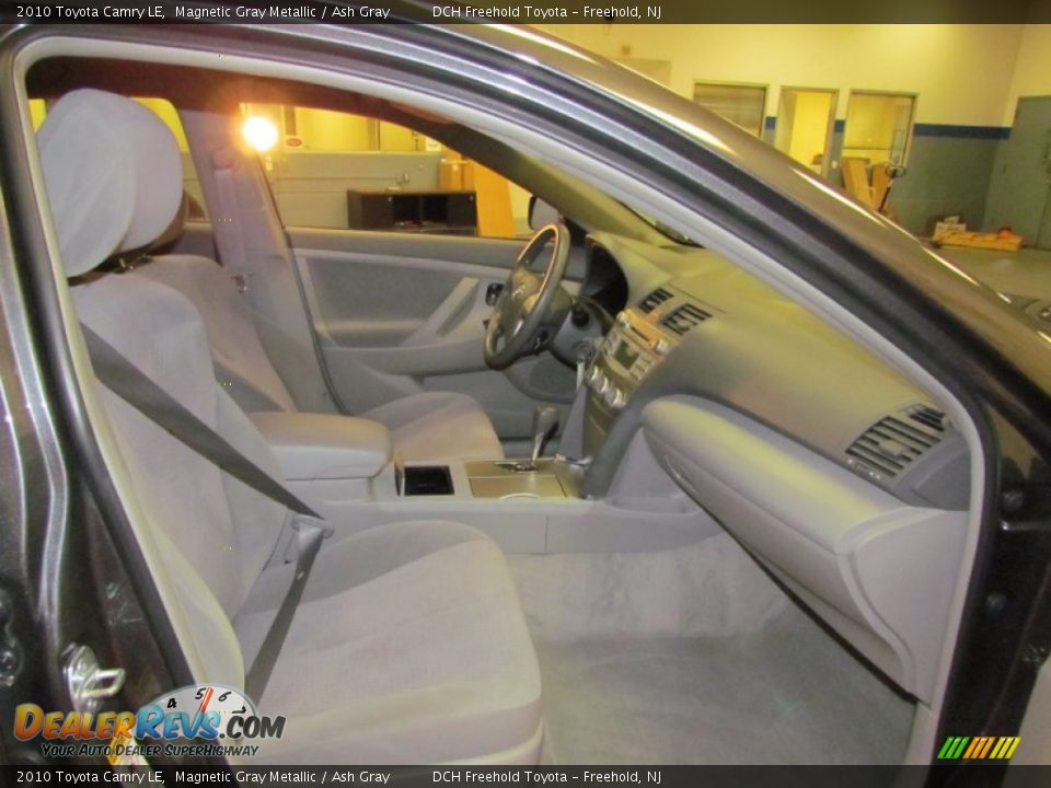 2010 Toyota Camry LE Magnetic Gray Metallic / Ash Gray Photo #22