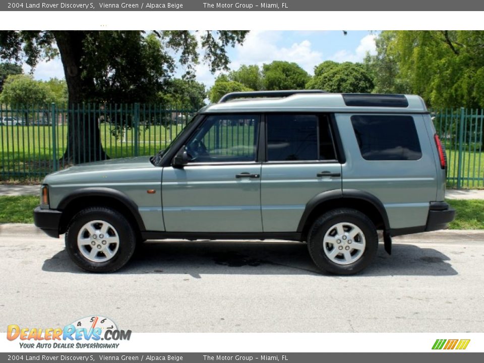 Vienna Green 2004 Land Rover Discovery S Photo #5