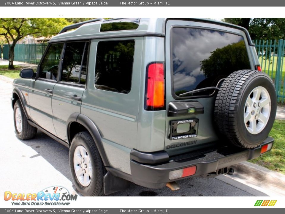2004 Land Rover Discovery S Vienna Green / Alpaca Beige Photo #15