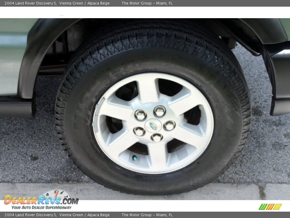 2004 Land Rover Discovery S Wheel Photo #24