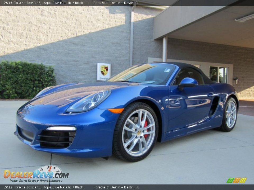 Front 3/4 View of 2013 Porsche Boxster S Photo #15