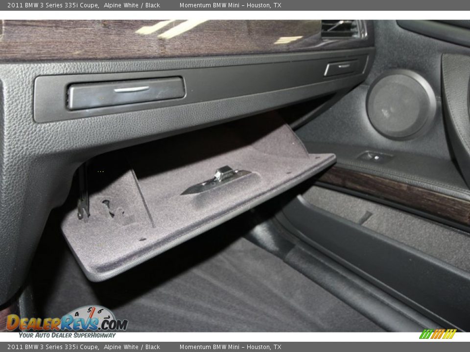 2011 BMW 3 Series 335i Coupe Alpine White / Black Photo #18
