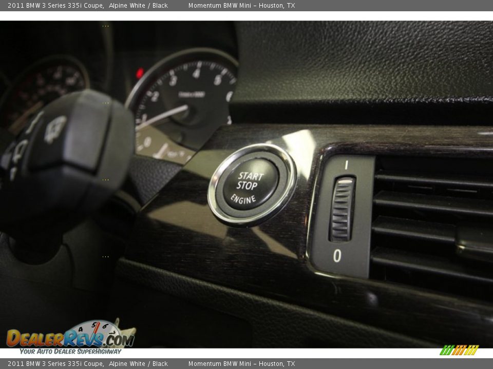 2011 BMW 3 Series 335i Coupe Alpine White / Black Photo #24