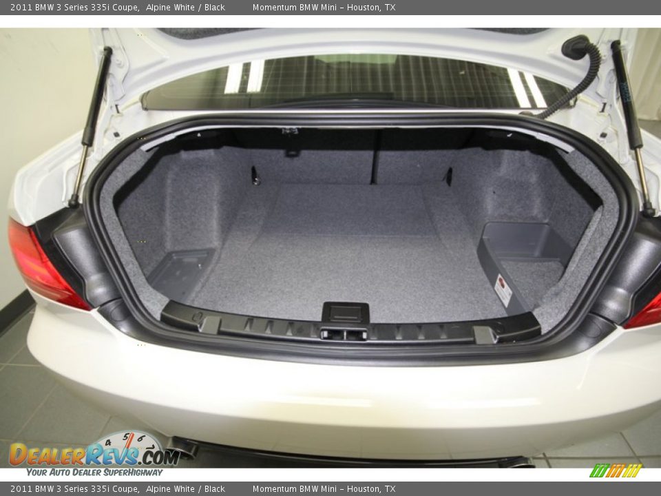 2011 BMW 3 Series 335i Coupe Alpine White / Black Photo #29