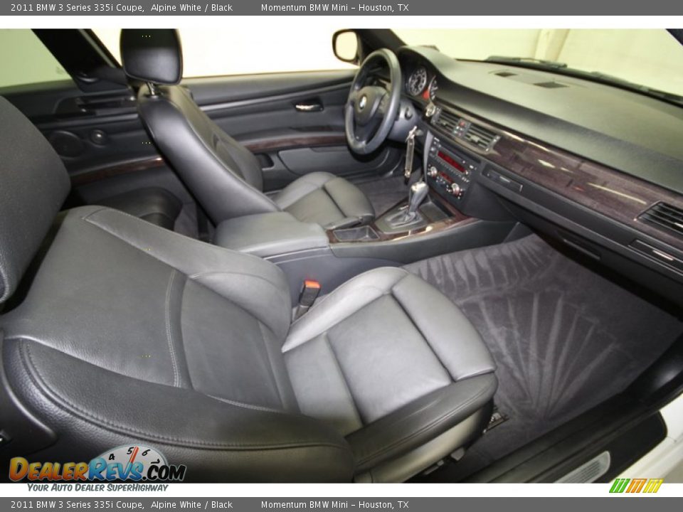 2011 BMW 3 Series 335i Coupe Alpine White / Black Photo #31