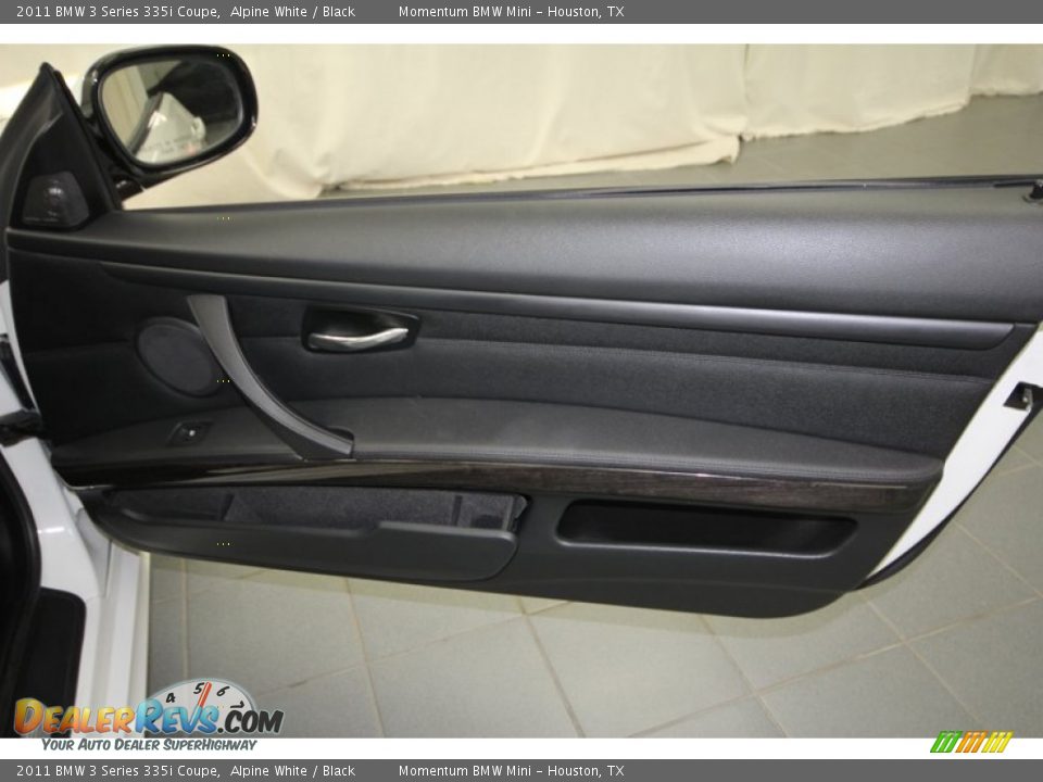 2011 BMW 3 Series 335i Coupe Alpine White / Black Photo #33