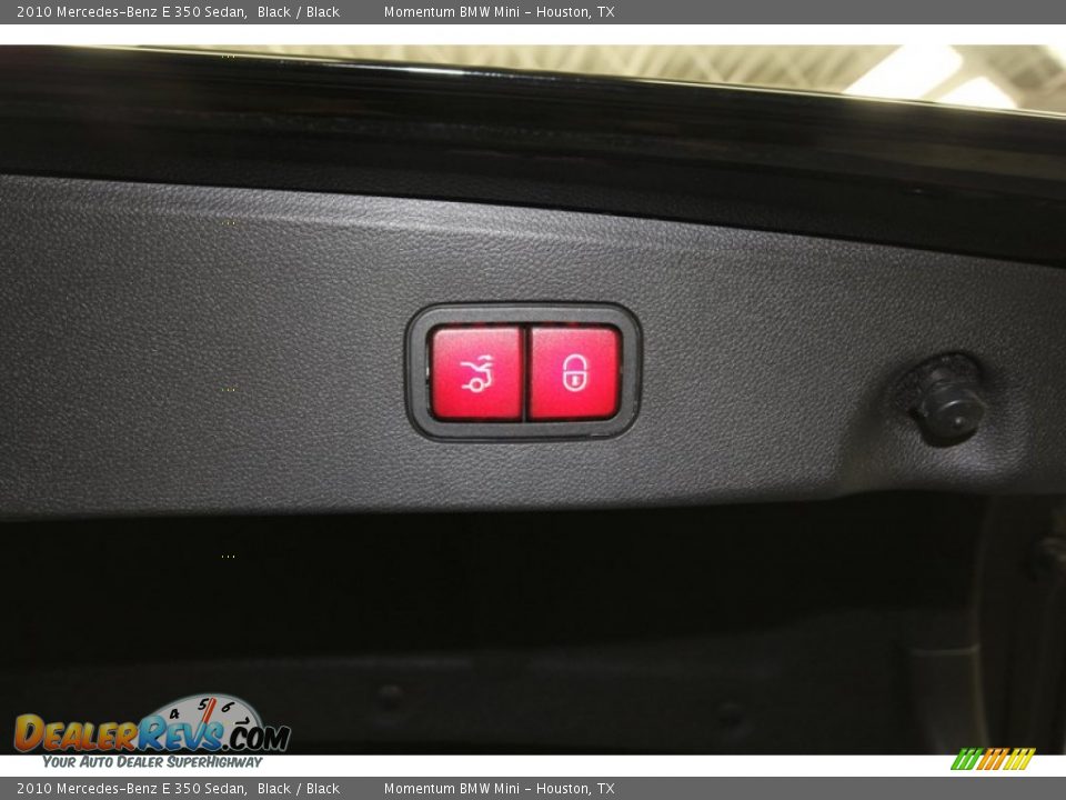 2010 Mercedes-Benz E 350 Sedan Black / Black Photo #36
