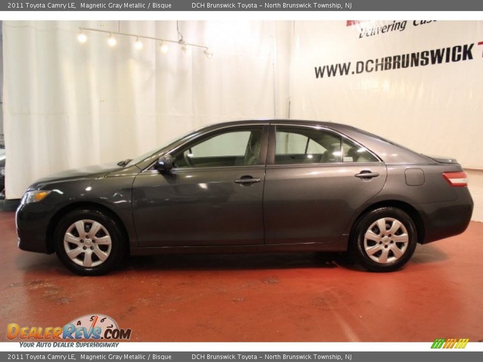 2011 Toyota Camry LE Magnetic Gray Metallic / Bisque Photo #5