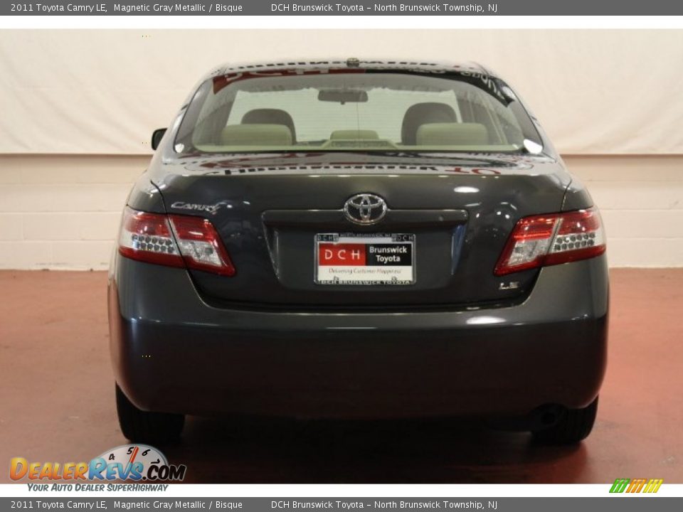 2011 Toyota Camry LE Magnetic Gray Metallic / Bisque Photo #7