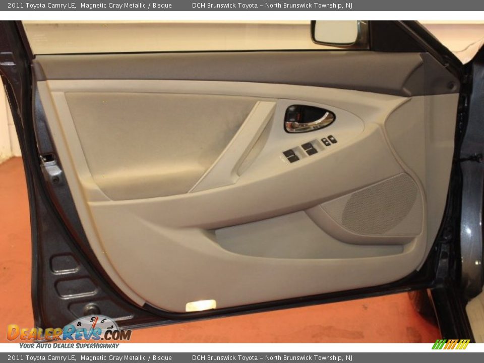 2011 Toyota Camry LE Magnetic Gray Metallic / Bisque Photo #9