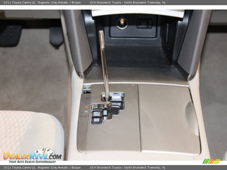 2011 Toyota Camry LE Magnetic Gray Metallic / Bisque Photo #13