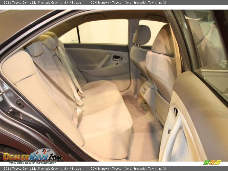 2011 Toyota Camry LE Magnetic Gray Metallic / Bisque Photo #19