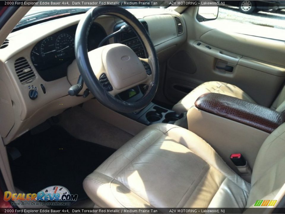 2000 Ford Explorer Eddie Bauer 4x4 Dark Toreador Red Metallic / Medium Prairie Tan Photo #17