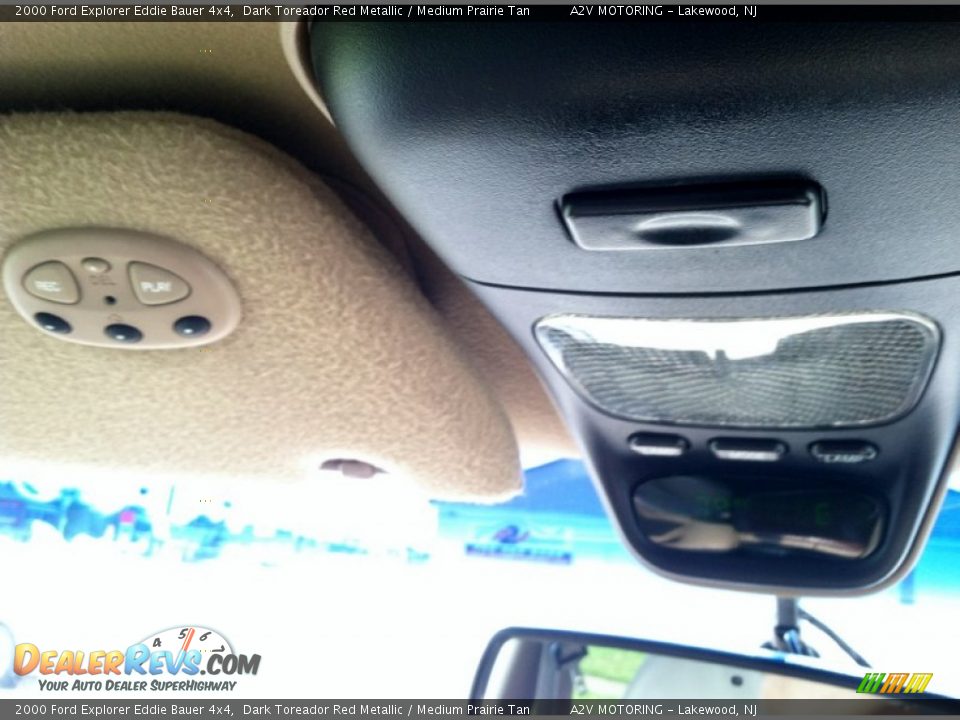 2000 Ford Explorer Eddie Bauer 4x4 Dark Toreador Red Metallic / Medium Prairie Tan Photo #31