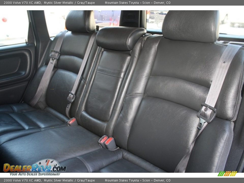 2000 Volvo V70 XC AWD Mystic Silver Metallic / Gray/Taupe Photo #14