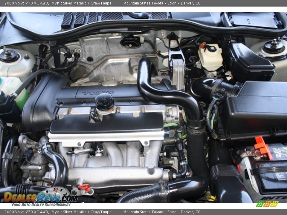 2000 Volvo V70 XC AWD Mystic Silver Metallic / Gray/Taupe Photo #18