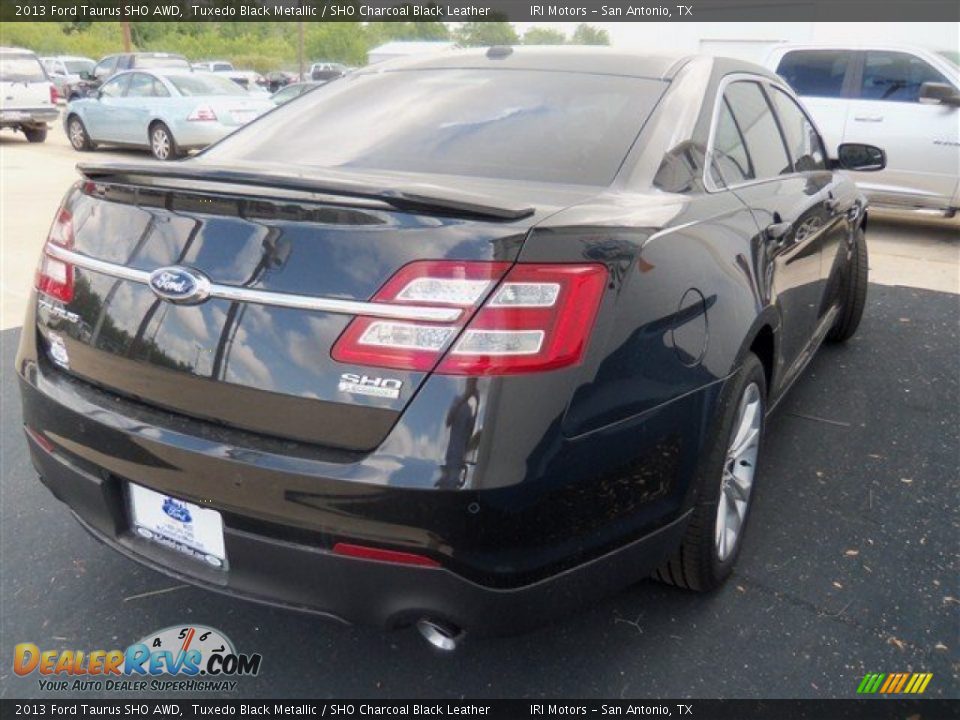 2013 Ford Taurus SHO AWD Tuxedo Black Metallic / SHO Charcoal Black Leather Photo #8