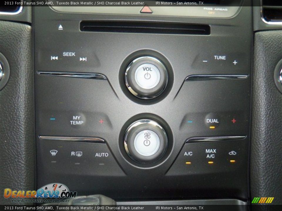 2013 Ford Taurus SHO AWD Tuxedo Black Metallic / SHO Charcoal Black Leather Photo #21