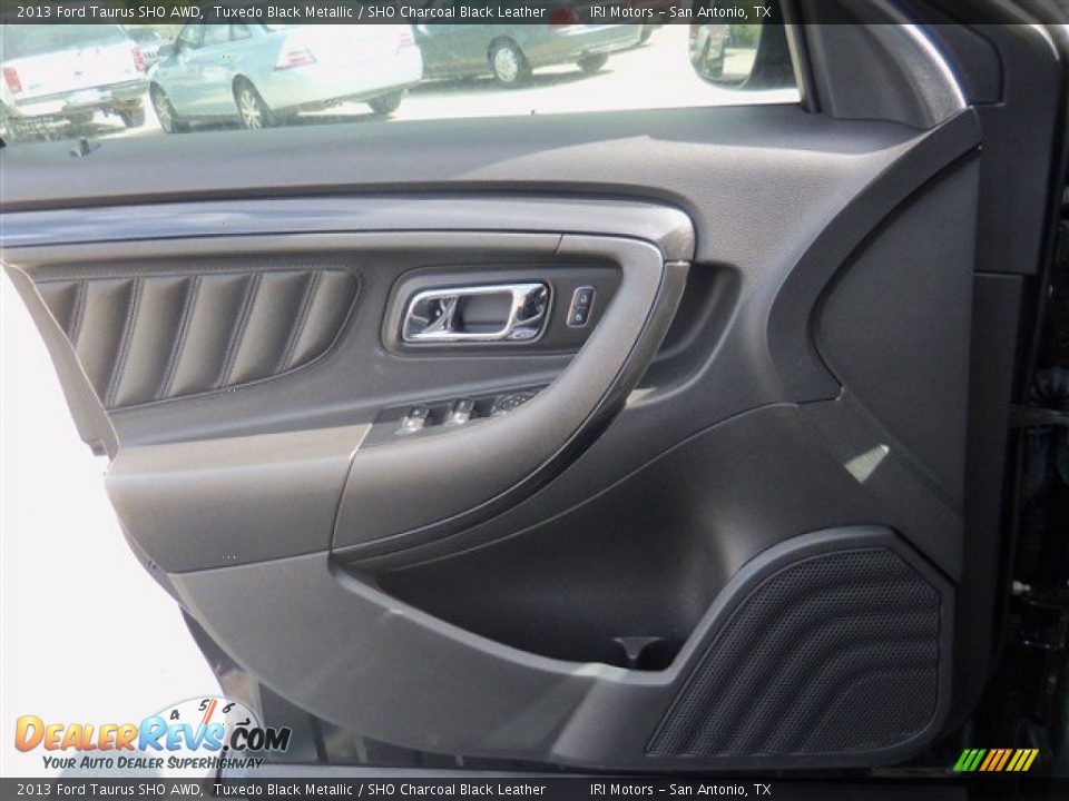 2013 Ford Taurus SHO AWD Tuxedo Black Metallic / SHO Charcoal Black Leather Photo #27