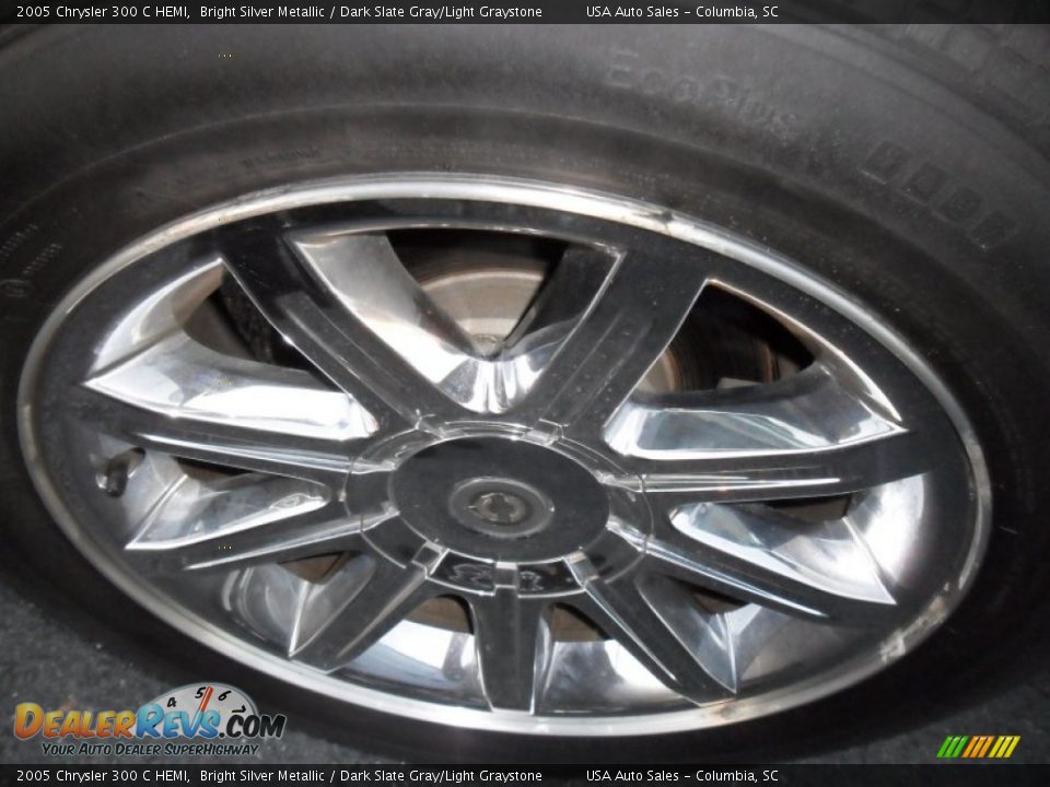 2005 Chrysler 300 C HEMI Bright Silver Metallic / Dark Slate Gray/Light Graystone Photo #10