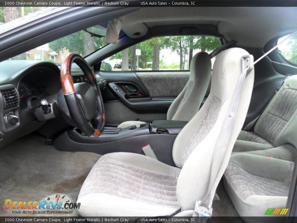 Front Seat of 2000 Chevrolet Camaro Coupe Photo #13