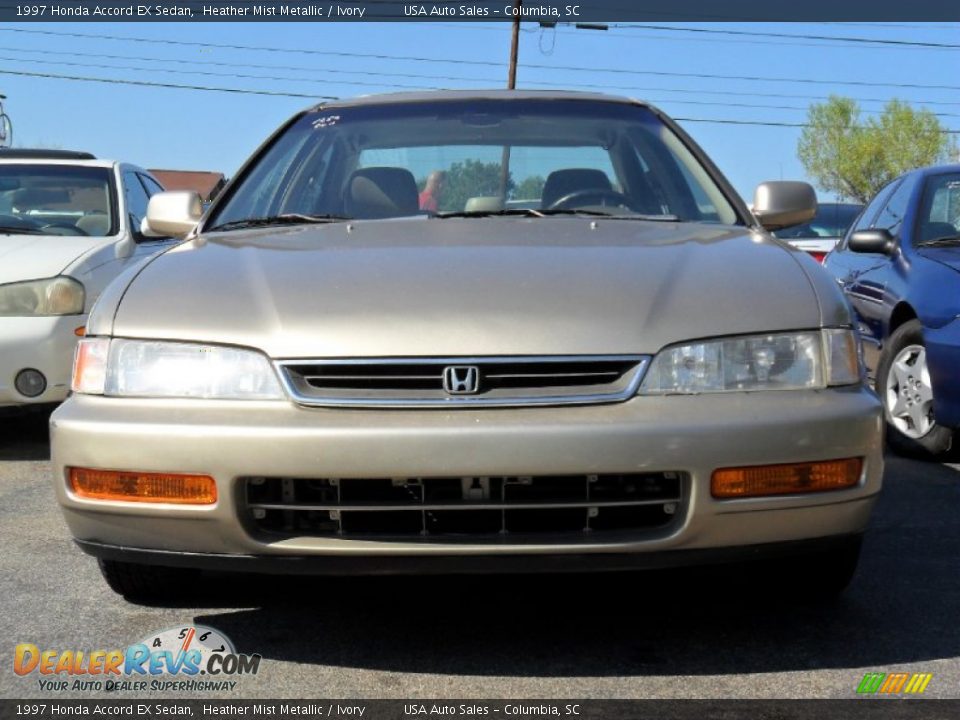 1997 Honda Accord EX Sedan Heather Mist Metallic / Ivory Photo #1