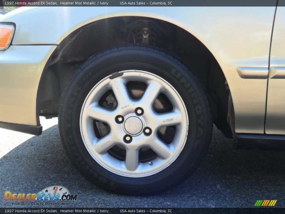 1997 Honda Accord EX Sedan Heather Mist Metallic / Ivory Photo #6