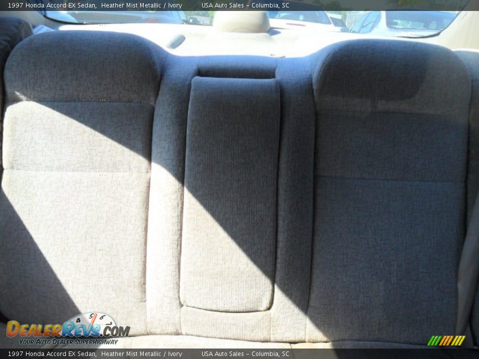 1997 Honda Accord EX Sedan Heather Mist Metallic / Ivory Photo #14