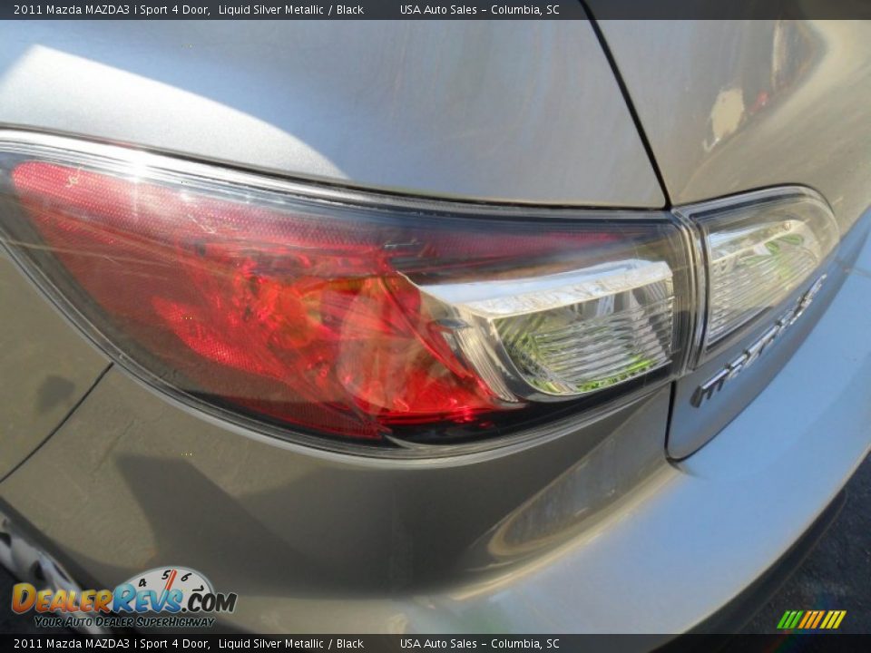2011 Mazda MAZDA3 i Sport 4 Door Liquid Silver Metallic / Black Photo #6